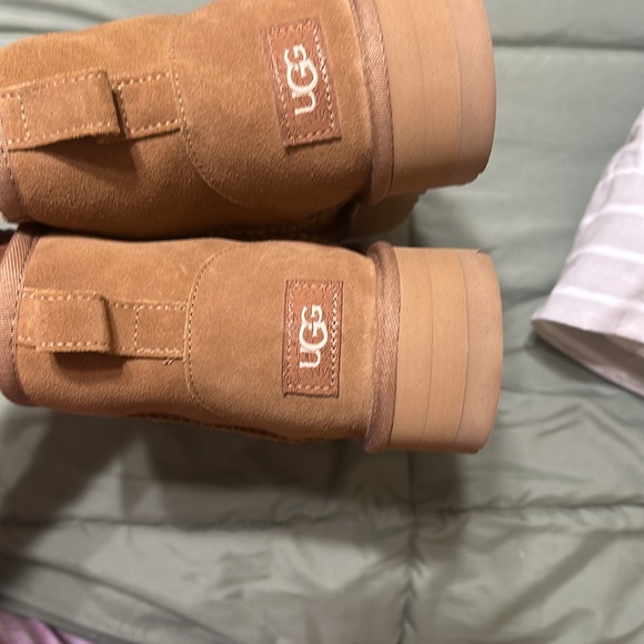 Classic Mini Suede Ugg - Picture 2 of 6